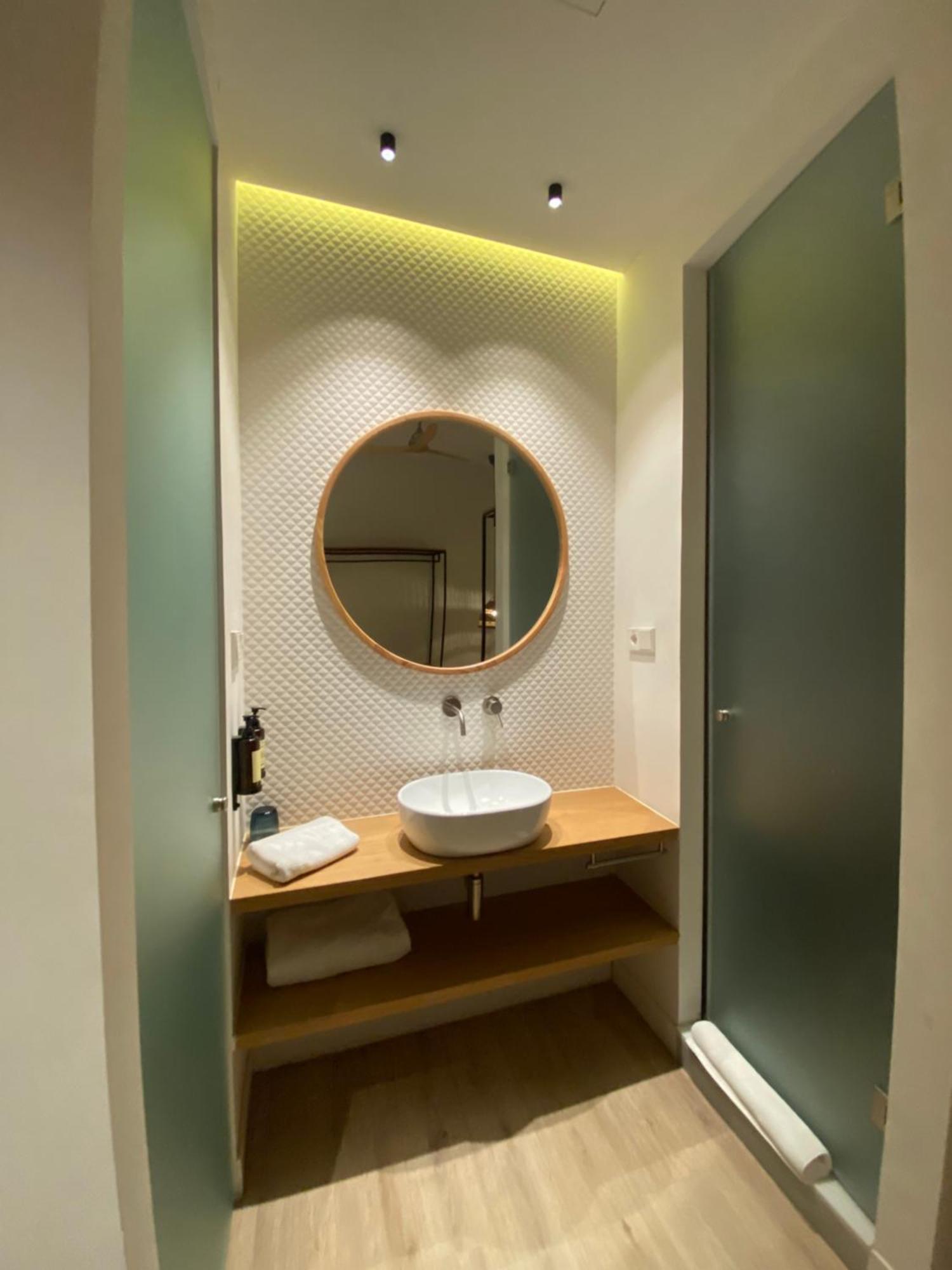 Casa Du Soleil Hostal Boutique Madrid Rum bild